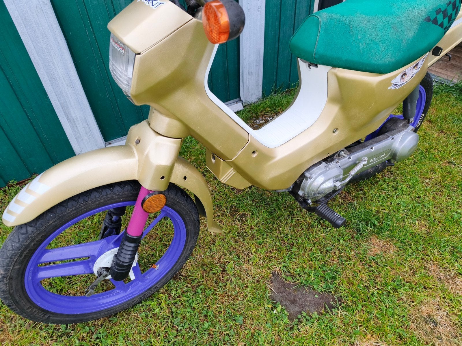 Honda Wallaroo, Vélos & Vélomoteurs, Enlèvement
