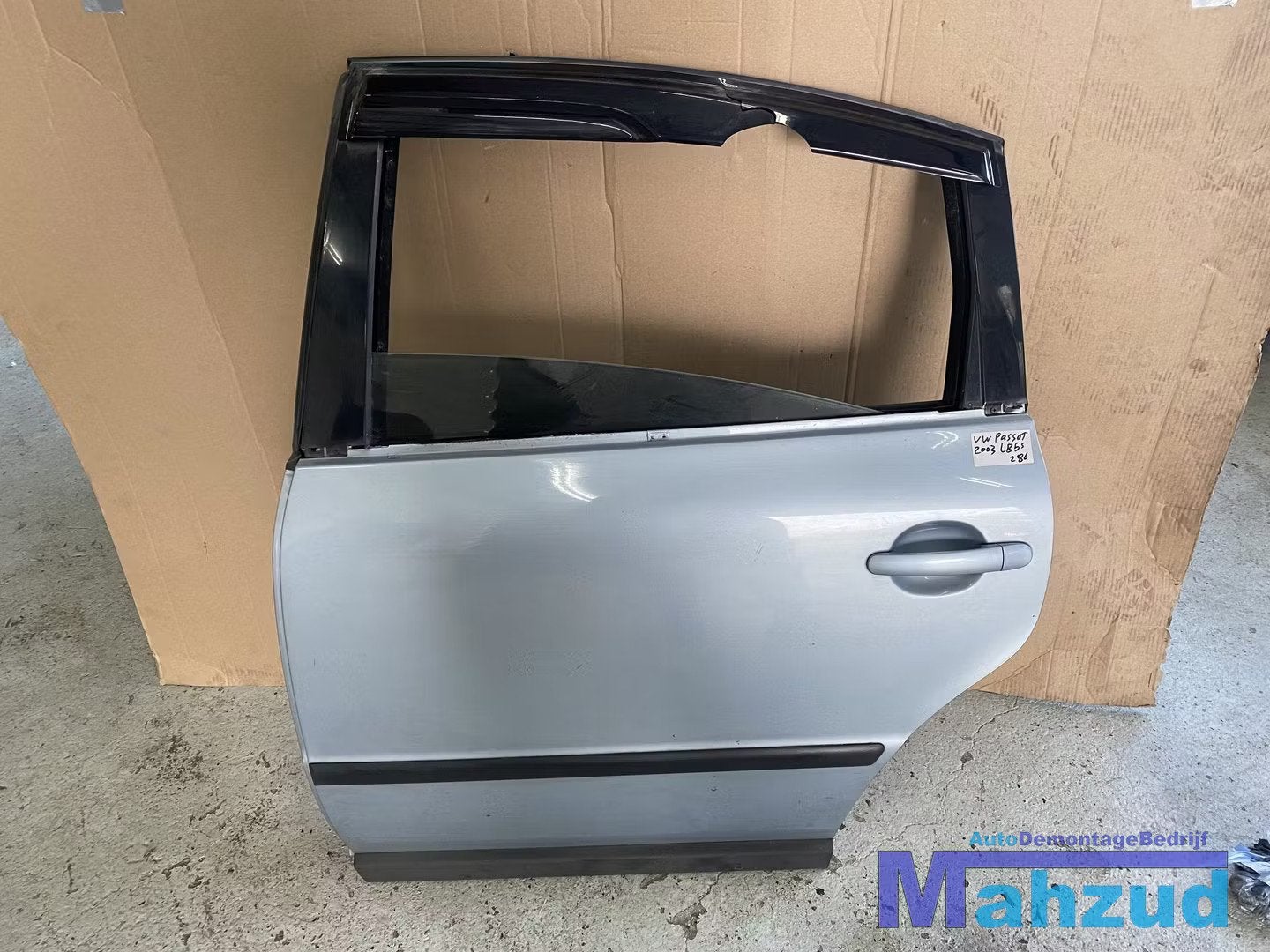 VW PASSAT B5.5 BLAUW LB5S Links achter deur portier 2000-200, Auto-onderdelen, Gebruikt, Volkswagen AG, Vw@volkswagen.de, Achter