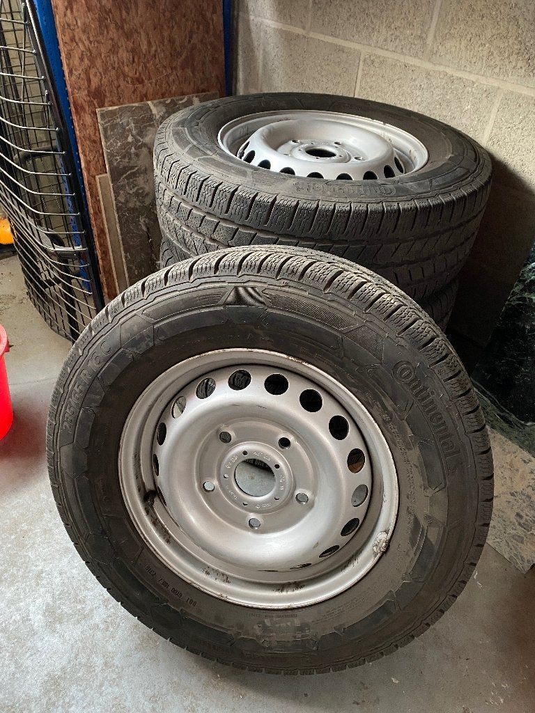 Winterbanden op velg Ford Transit, Auto-onderdelen, Ophalen, 16 inch, Banden en Velgen, Winterbanden