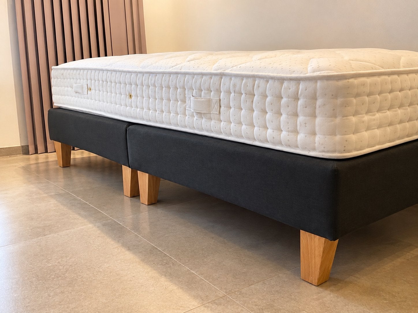 Matelas Spink & Edgar Westminster avec sommier assorti, Enlèvement, Comme neuf, 210 cm