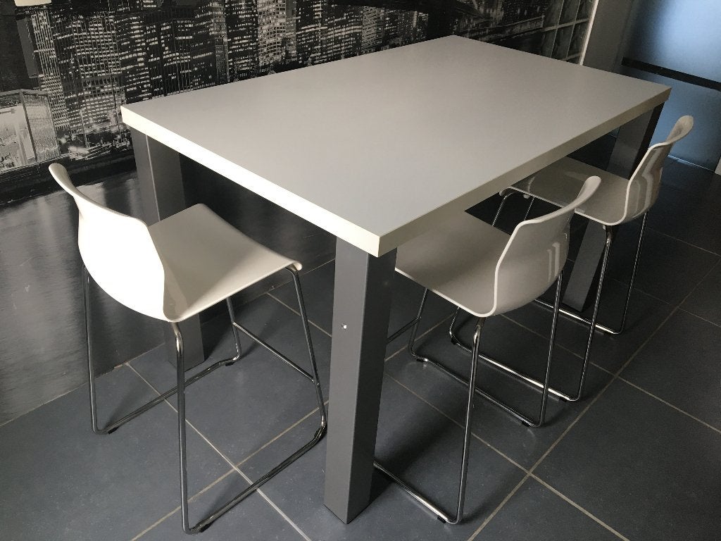 Hoge eettafel B150xB90XH90+3 barstoelen(kan apart), Ophalen, Zo goed als nieuw, Vijf personen of meer