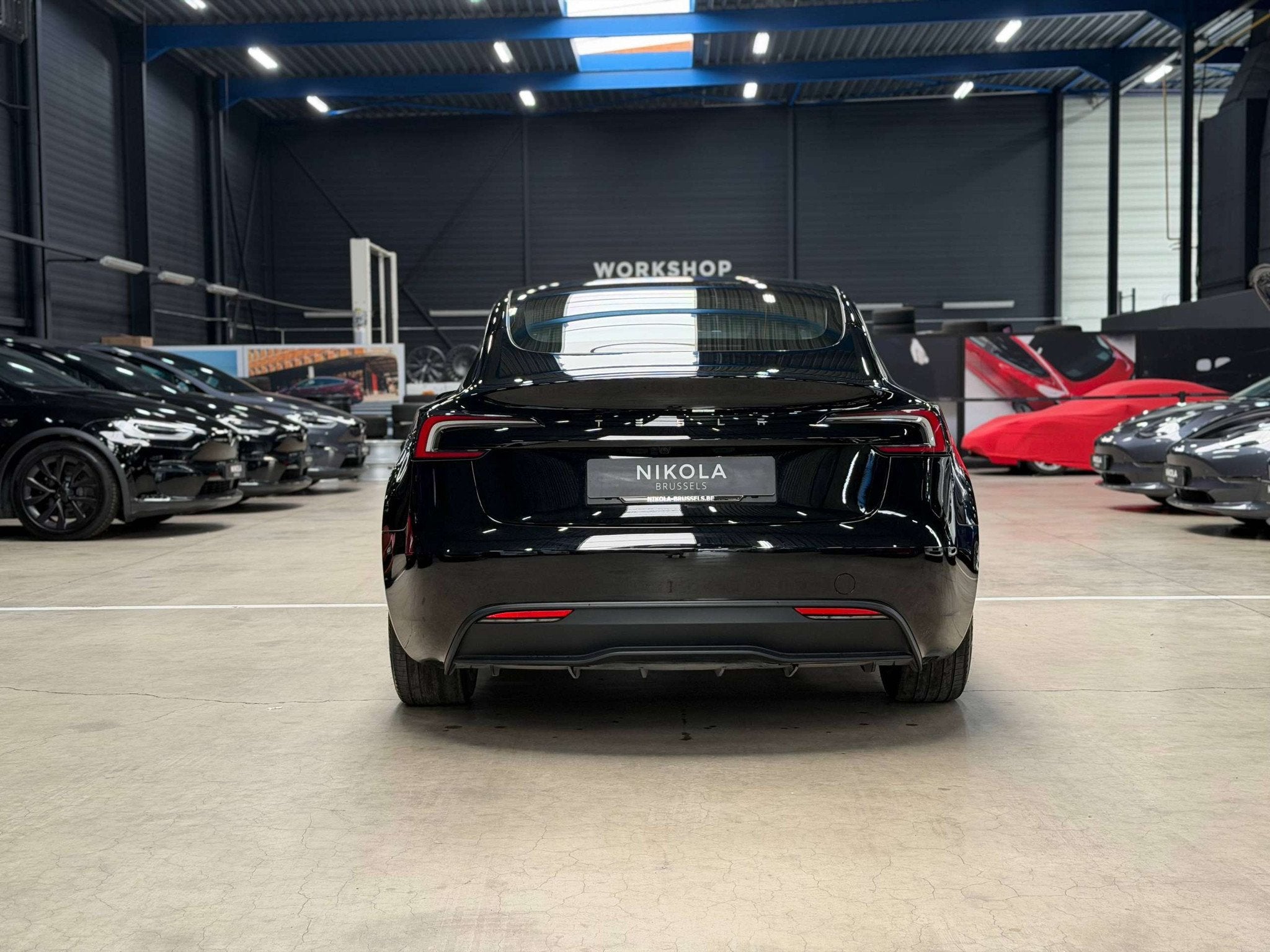 Tesla Model 3 REAR WHEEL DRIVE - AUTOPILOT ACTIVE - HIGHLAND, Autos, Tesla, 513 km, Achat, 261 ch, 4 portes