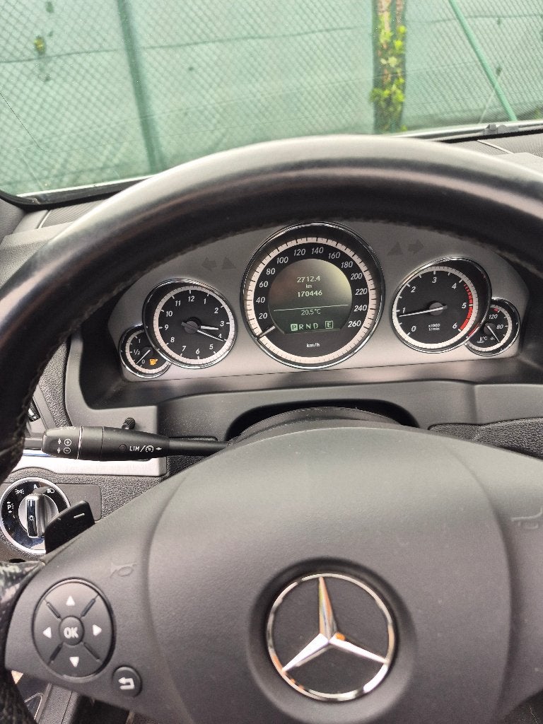 Mercedes, Auto's, Automaat, Achterwielaandrijving, Zwart, 4 cilinders