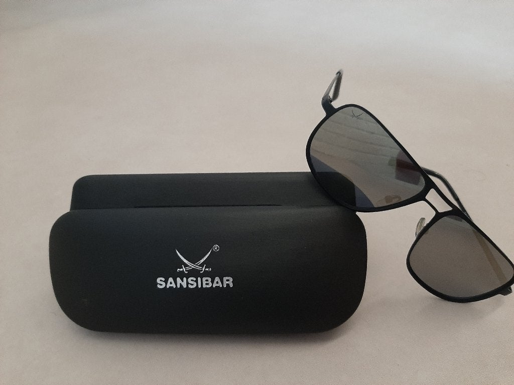 Lunettes de soleil, Autres marques, Comme neuf, Enlèvement, Lunettes de soleil