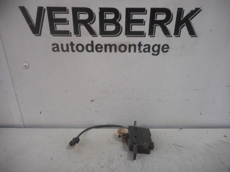 SLOTVANGER ACHTERKLEP 100 Avant Quattro (C4) (4a9827506c), Info@audi.de, Audi, Audi AG, Gebruikt