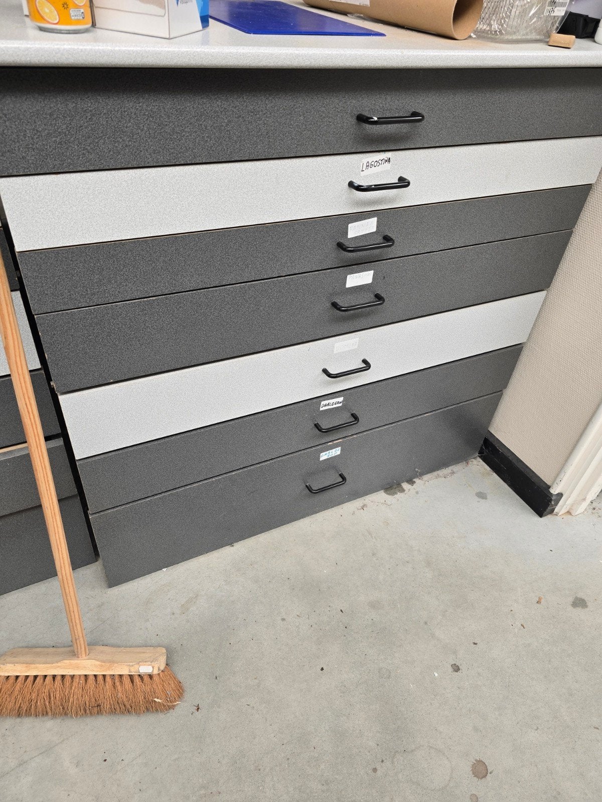 4 kasten met 7 lades, Doe-het-zelf en Bouw, Ophalen of Verzenden