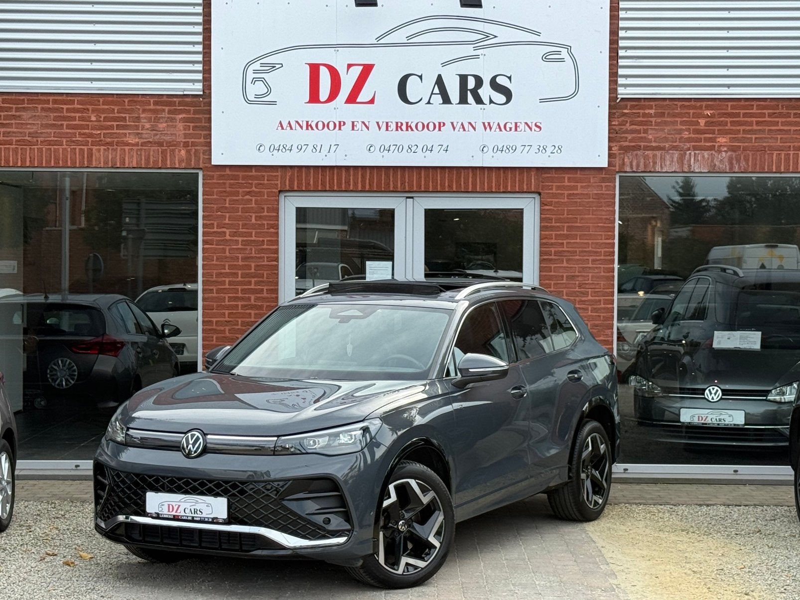 VOLKSWAGEN TIGUAN R-LINE 4MOTION 2.0TDI 193CV |TOIT PANO |, Cuir, Argent ou Gris, Euro 6, Entreprise