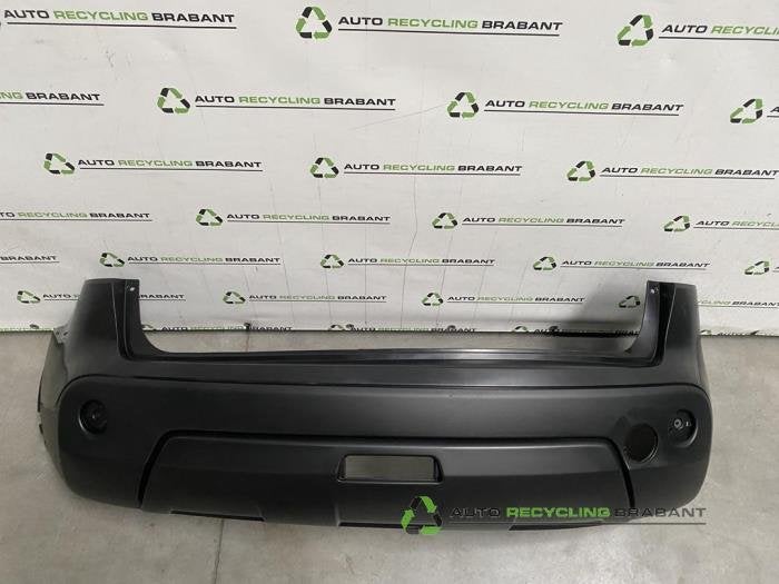 Pare-chocs arrière d'un Nissan Qashqai, Neuf, -, Nissan, -