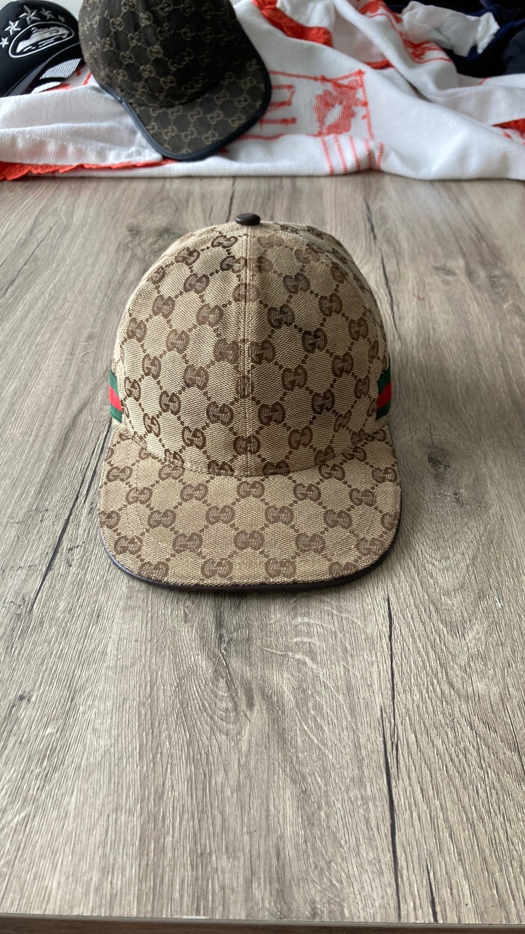 Gucci pet classic beige, Enlèvement ou Envoi, Comme neuf, Casquette