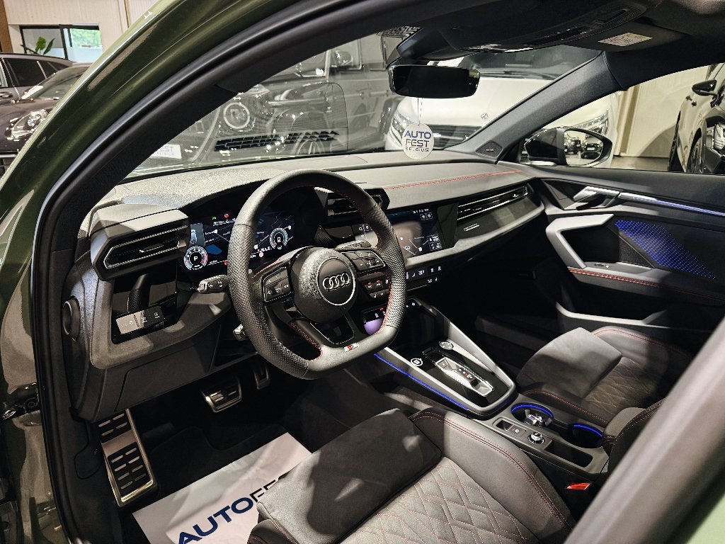 Audi A3 Sportback S-Line | District Green - Garantie, Autos, Cuir et Alcantara, Achat, Entreprise, Garantie prolongée