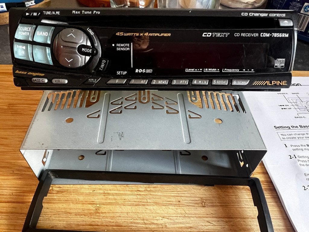 Alpine CDM-7856RM autoradio (CD/RDS), Auto diversen, Autoradio's, Ophalen of Verzenden, Gebruikt