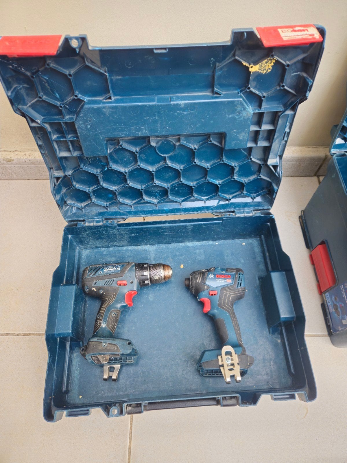 Lot de 2 outils Bosch Professional 18V - Perceuse-visseuse +, Enlèvement