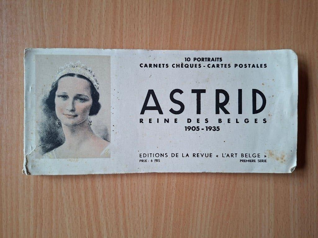 koningin Astrid herdenkingsboekje, Collections, Enlèvement, Utilisé, Carte, Photo ou Gravure