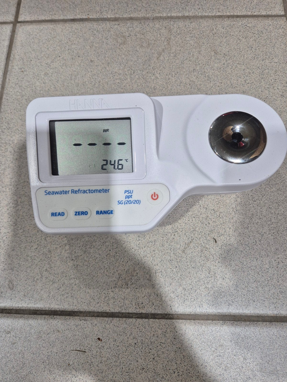 Hanna digital refratormeter zout gehalte, Ophalen