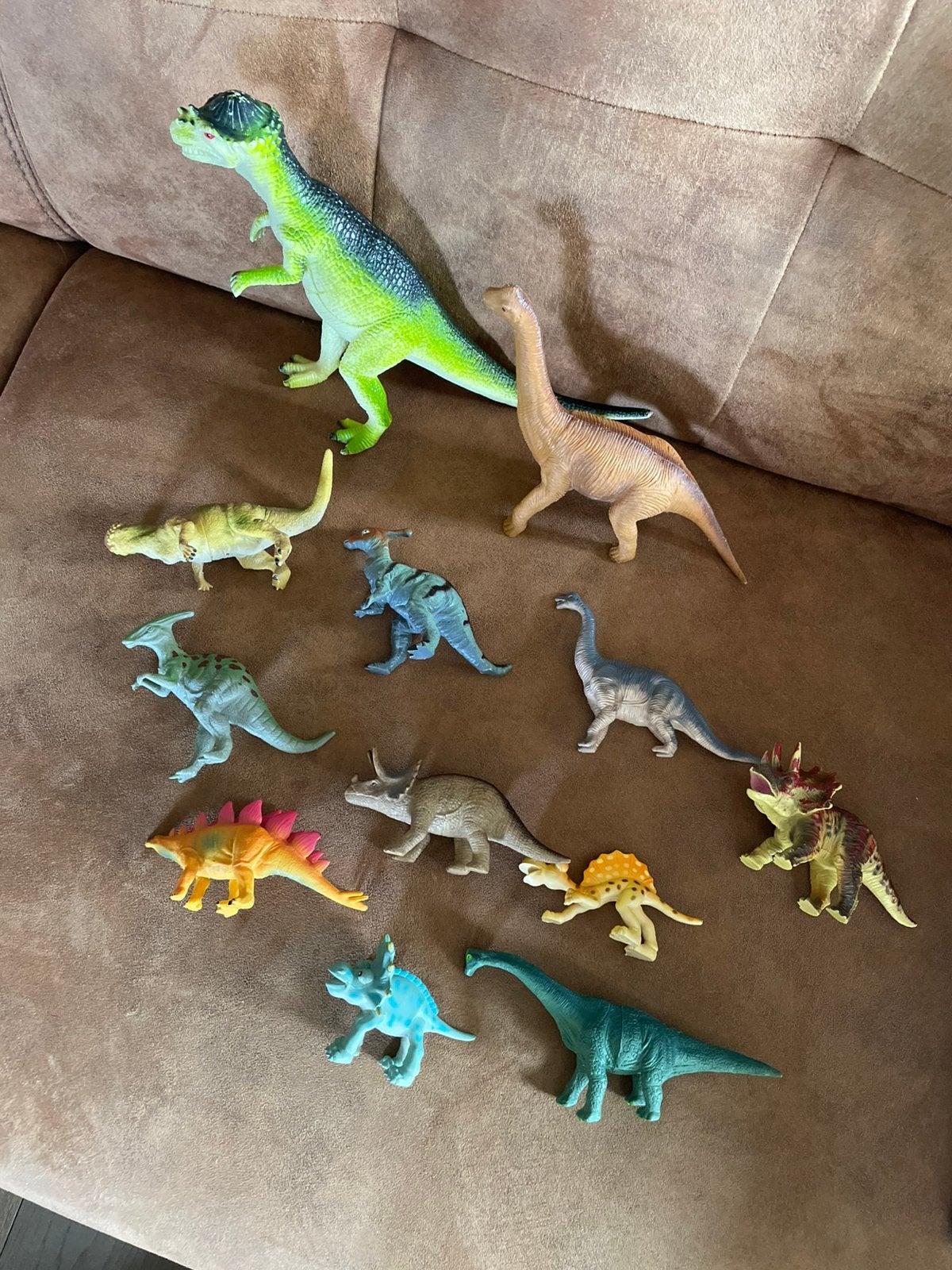 Set dinosaurussen, Kinderen en Baby's, Speelgoed | Actiefiguren, Ophalen of Verzenden, Zo goed als nieuw
