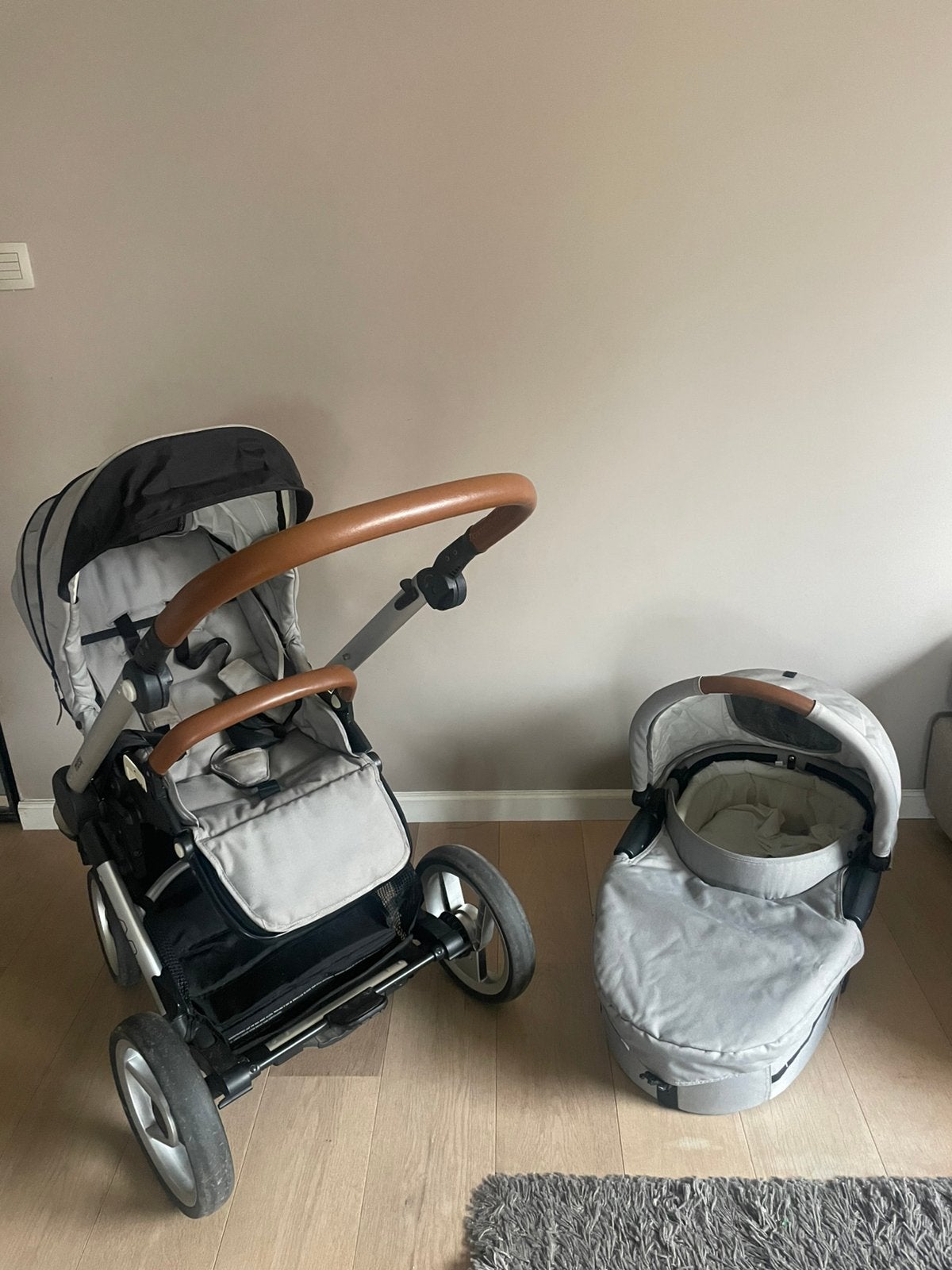 Kinderwagen mutsy, Ophalen, Zo goed als nieuw, Kinderwagen, Mutsy