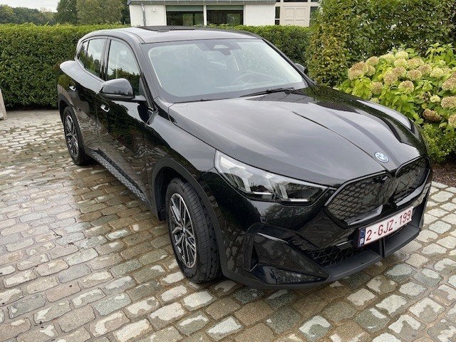 BMW iX2 eDrive20, Auto's, Stof, IX2, Zwart, Elektrisch