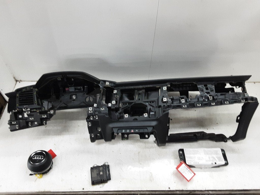 AIRBAG ENSEMBLE Audi A1 Sportback (GBA) (01-2018/-), Utilisé, Audi