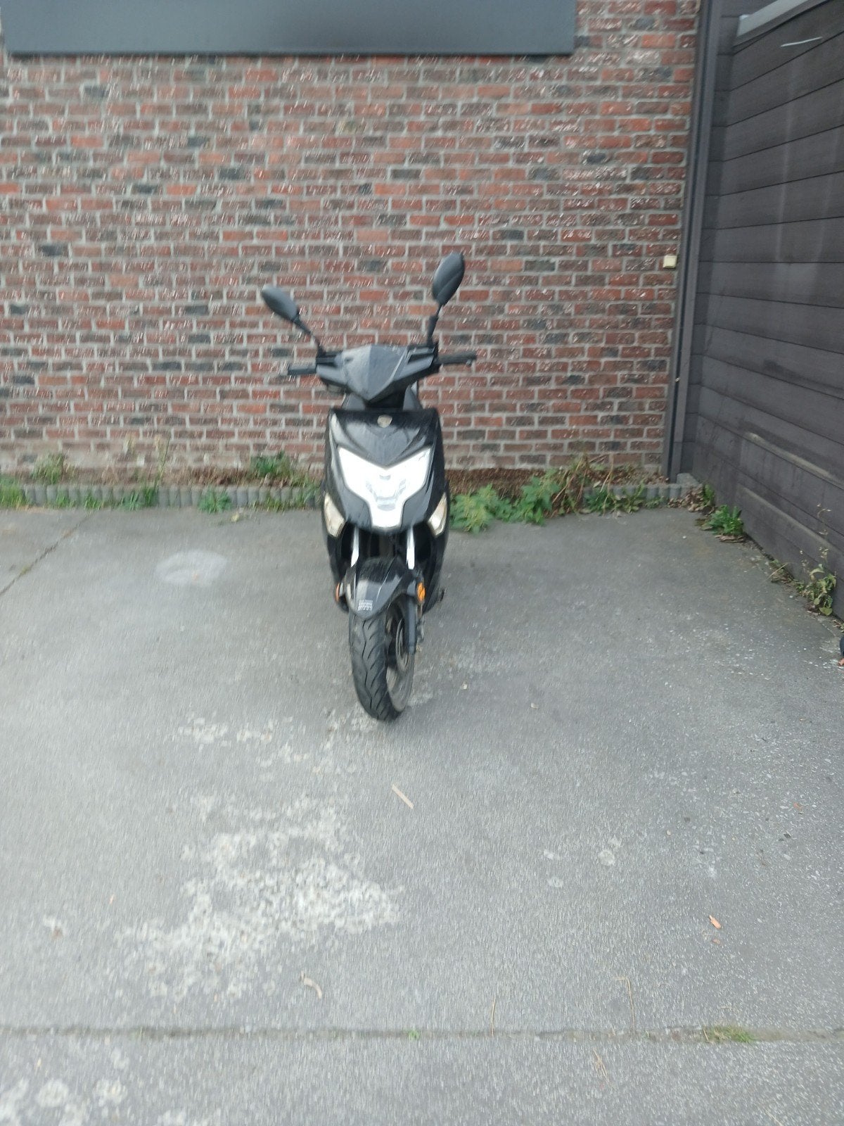 neco one 12, Ophalen