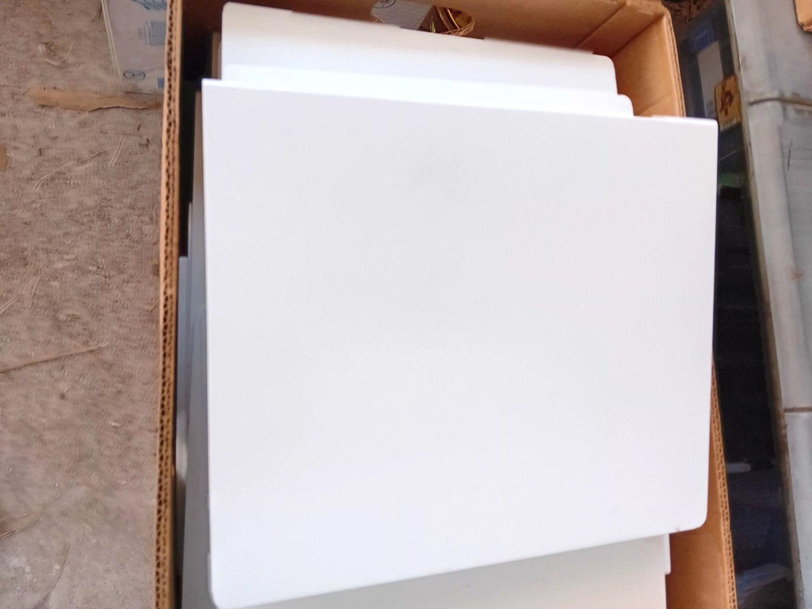 Fardes en plastique, Enlèvement