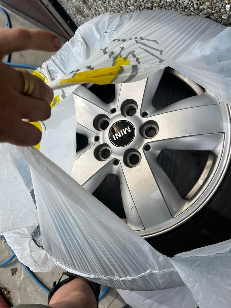 Velgen met banden mini one., Auto-onderdelen, Ophalen, Band(en)