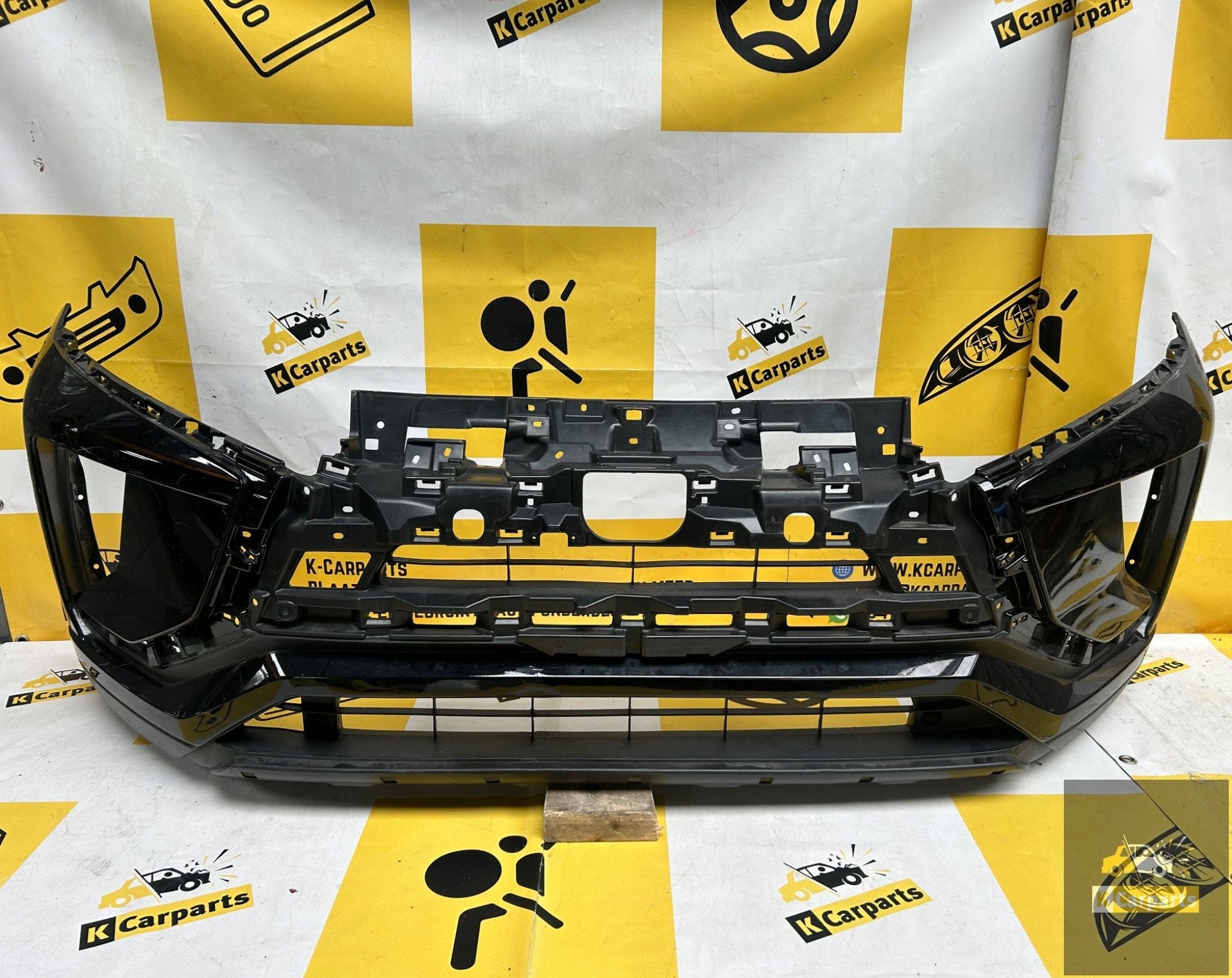 Voorbumper Mitsubishi Eclipse Cross bumper 6400-H717ZZ, Auto-onderdelen, Info@mitsubishi-motors.com, Gebruikt, Voor, Mitsubishi Motors Corporation