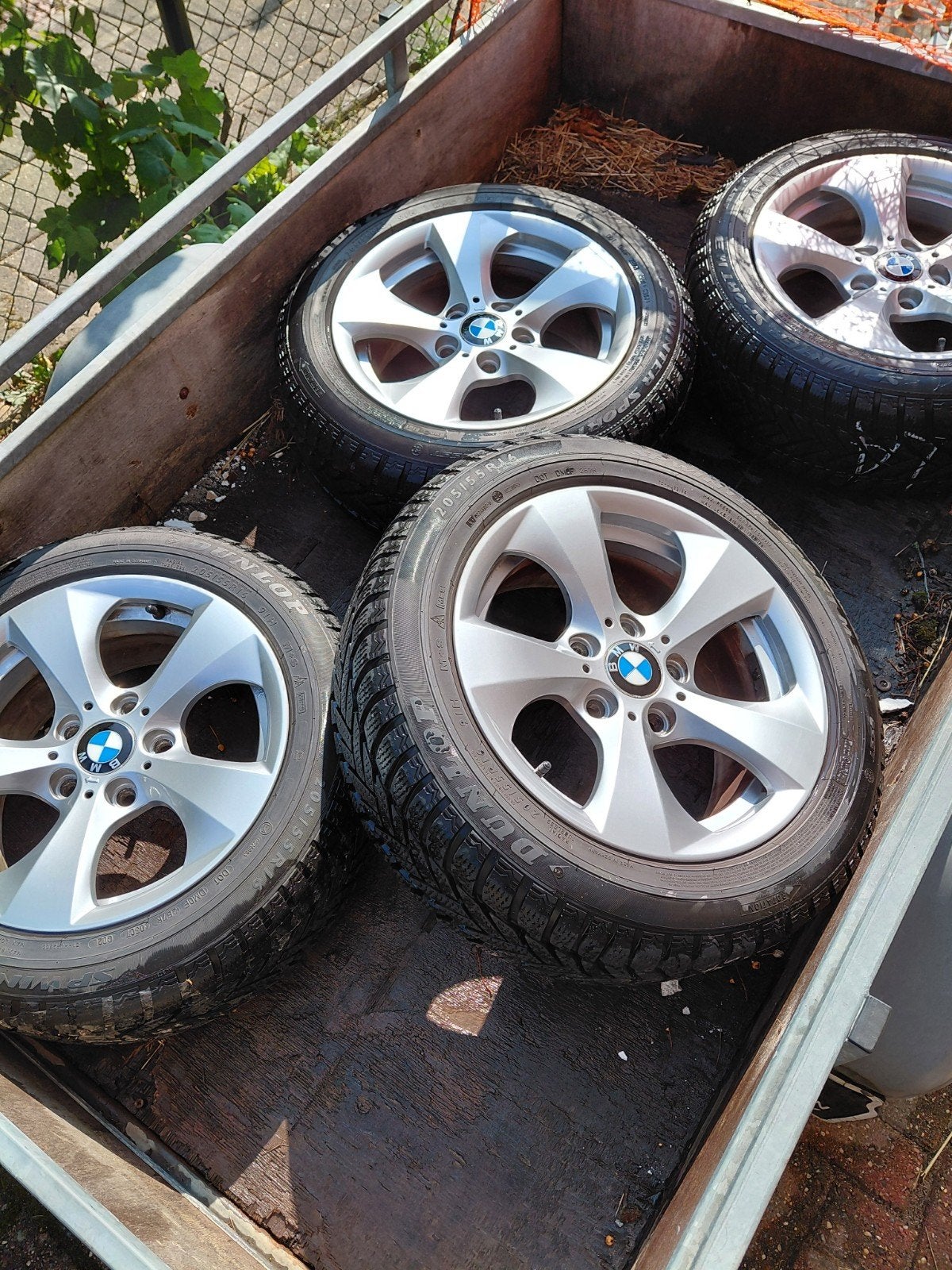 Bmw 1 en 3 serie originele velgen met winterbanden 16 inch, Auto-onderdelen, Banden en Velgen, Band(en), Winterbanden, 16 inch