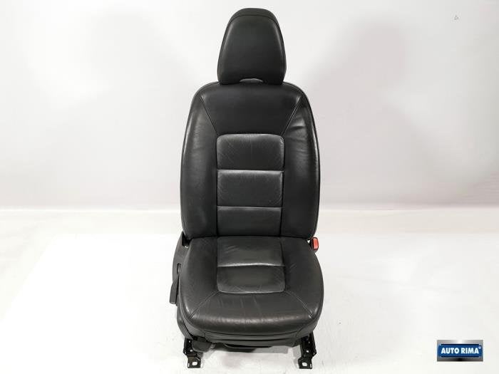 Siège droit d'un Volvo V70, -, 3 mois de garantie, -, -