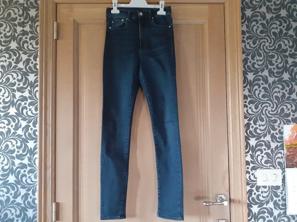 Jeans skinny moulants noirs pour femmes taille 27/30, Enlèvement ou Envoi, Comme neuf, Noir, W28 - W29 (confection 36)