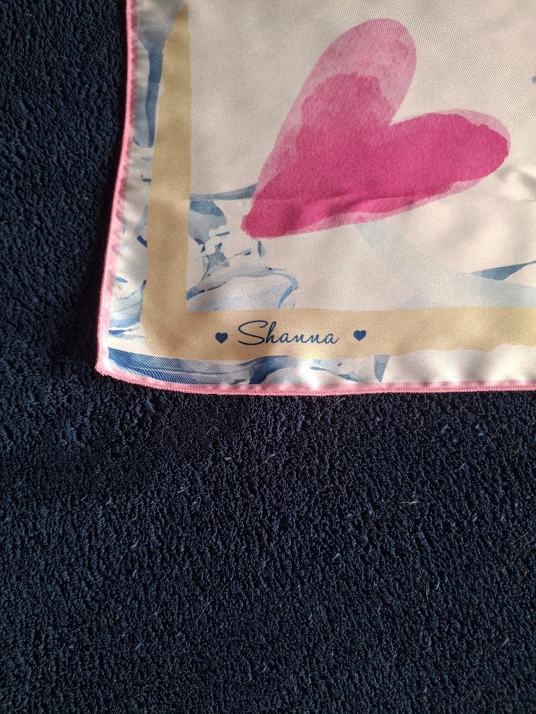 foulard Shanna neuf, Vêtements | Femmes, Shanna, Enlèvement ou Envoi, Neuf, Écharpe