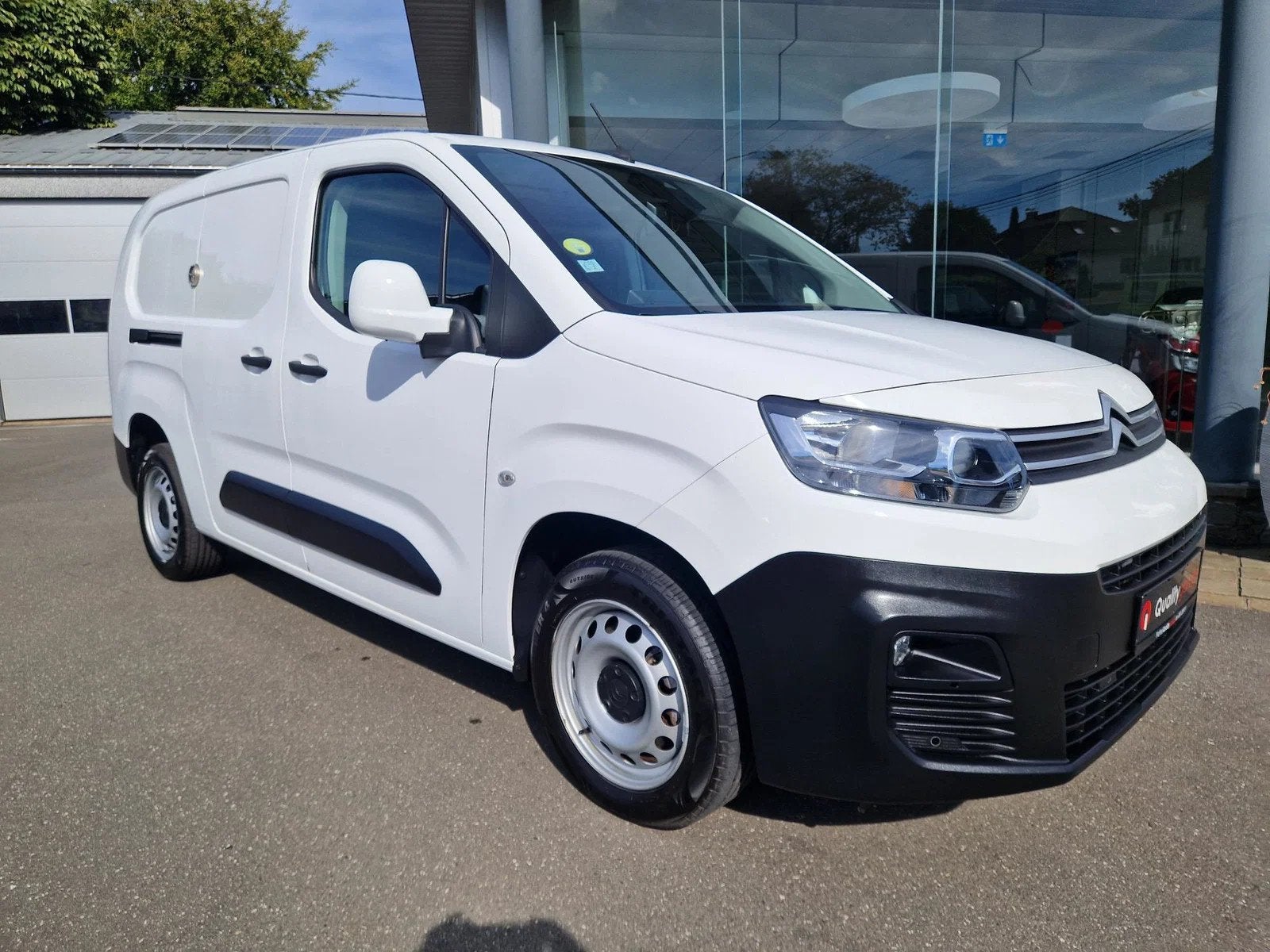 Citroën Berlingo Comfort L2 pack visibilite (bj 2022), Auto's, 75 kW, Stof, Gebruikt, Euro 6