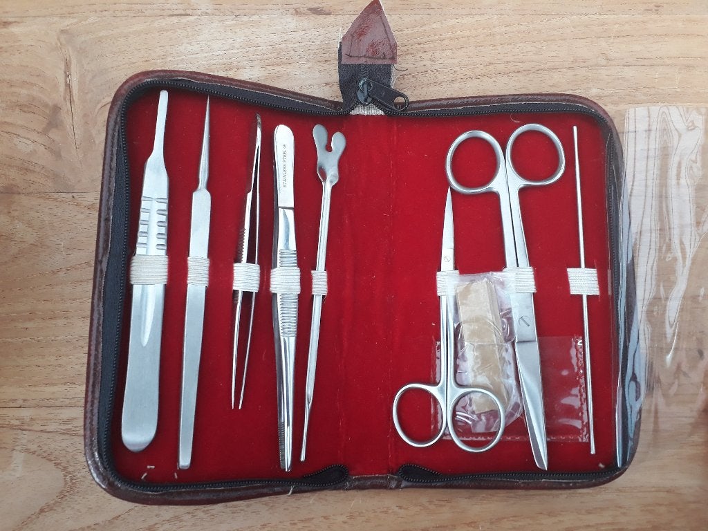 dissectieset in etui, Diversen, Schoolbenodigdheden, Ophalen, Zo goed als nieuw
