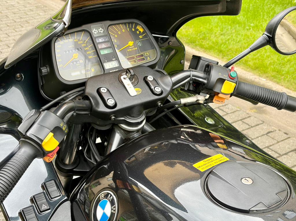 BMW K1 - Black Edition- 44860 km - 1993, Motoren, Cardan-aandrijving, Occasion, 4 cilinders, Motorrijbewijs A