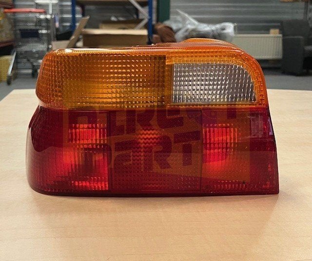 Ford Escort V (9/90-9/92) (HB) achterlicht Links MQ+ FBC2104, Neuf, -, Ford, -