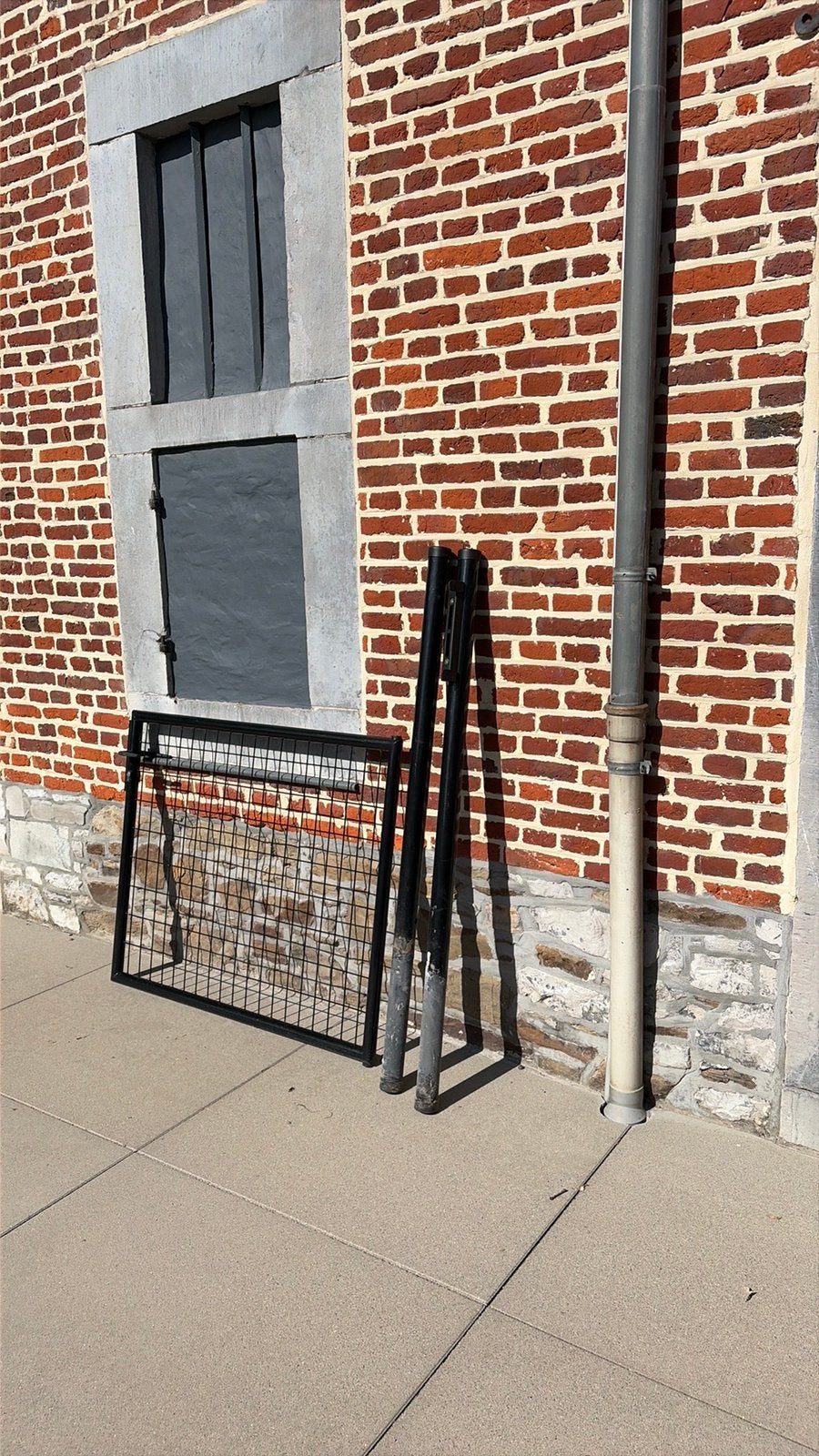 Portail de jardin avec serrure a cle de marque Giardino, Doe-het-zelf en Bouw, Steigers, Ophalen, Gebruikt