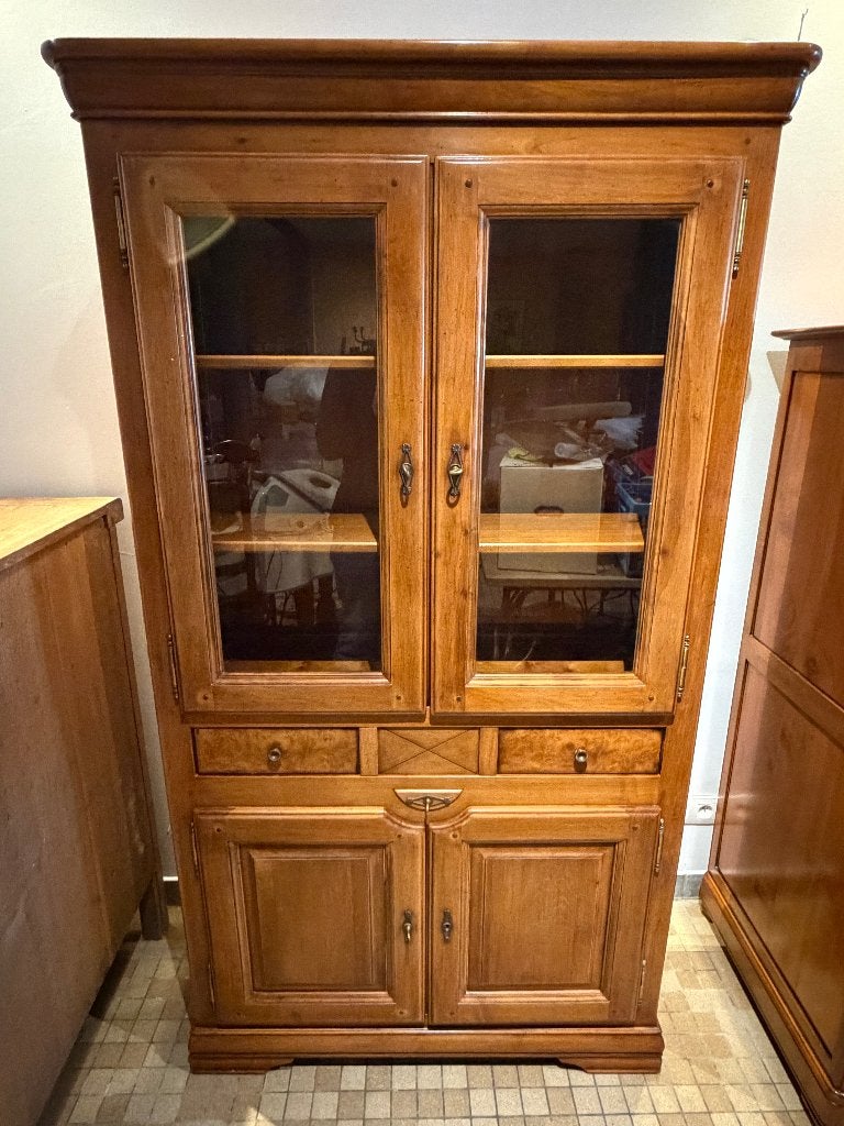 Mooie Houten Vitrinekast / Buffetkast met Verlichting -, Ophalen, Gebruikt, Info@denekster.com, Weet ik niet
