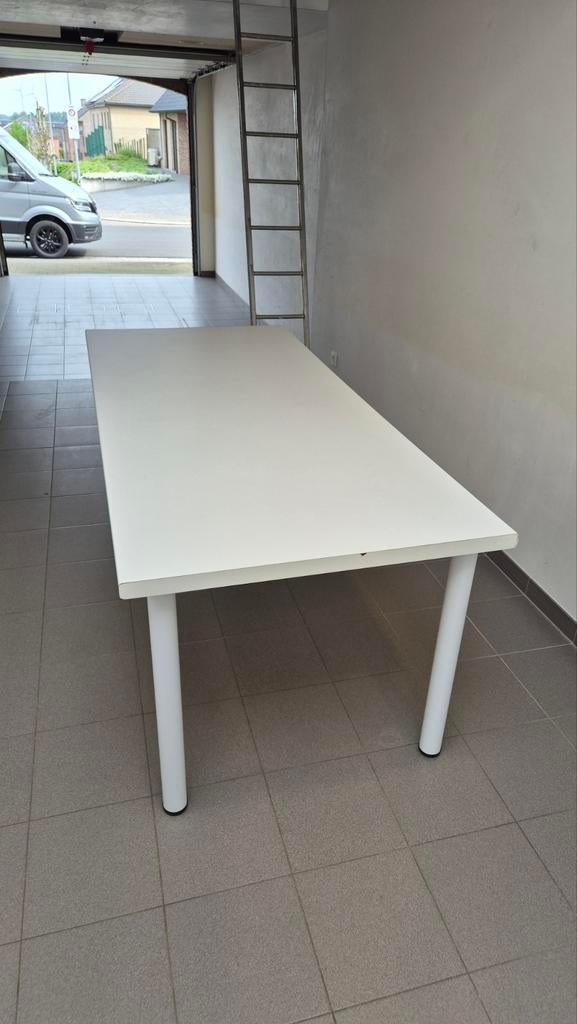 Witte tafel 20090, Ophalen