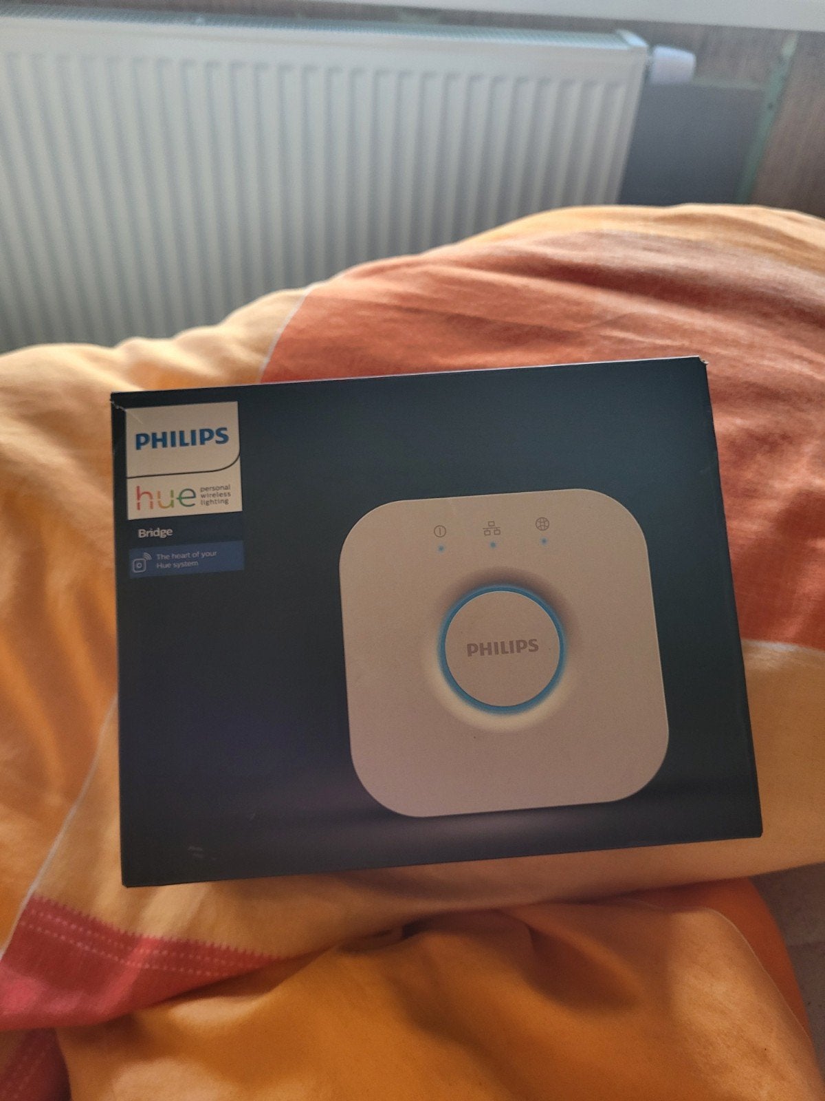 Phillips Hue Bridge v2 fonctionne parfaitement, Philips, Comme neuf, Enlèvement, Autres résolutions