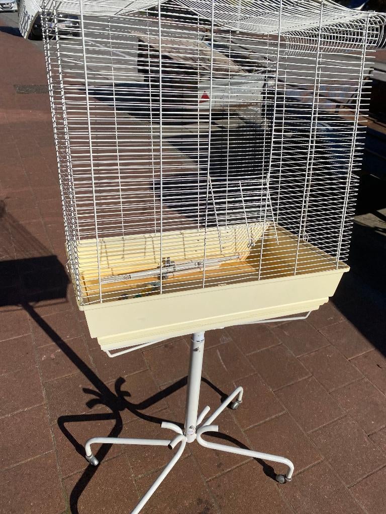 vogelkooi op staander, Ophalen, Gebruikt, Vogelkooi