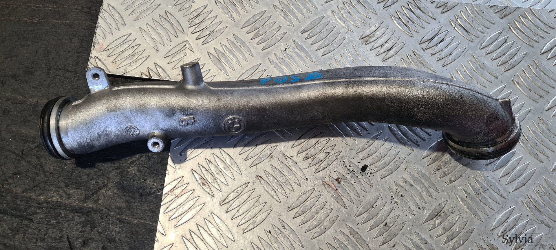 Verbindingspijp BMW 5 / 7 serie F10 F11 F01 F02 X5 E70 F15 X, -, Utilisé, -, -