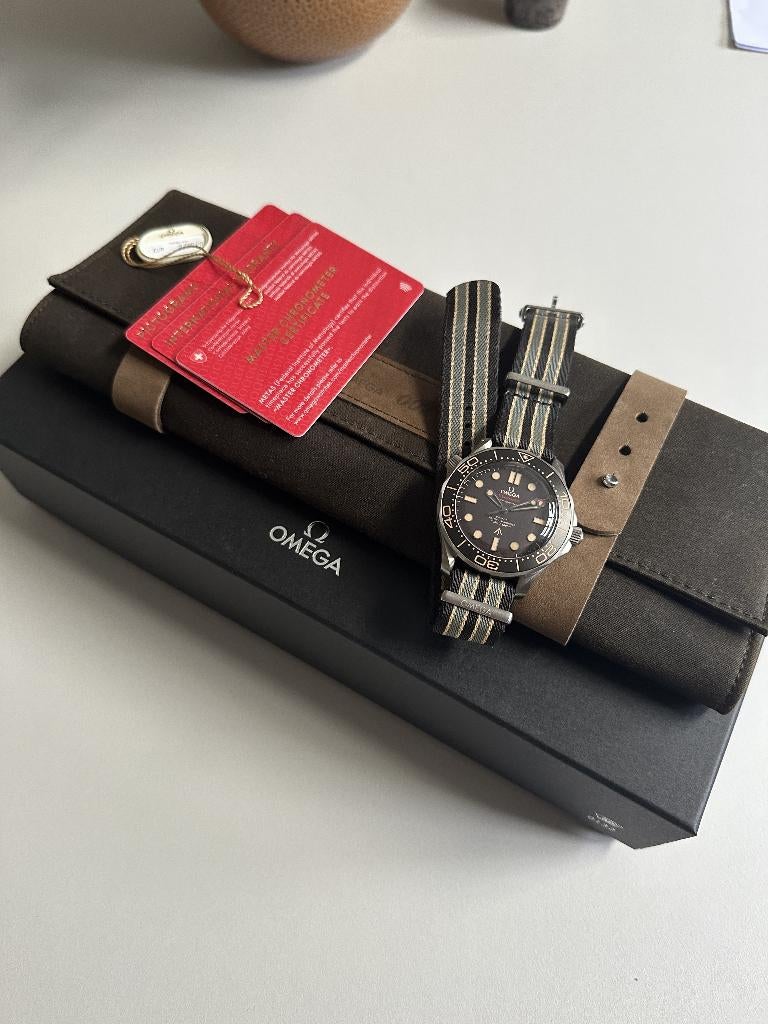 Omega Seamaster 300m NTTD, Handtassen en Accessoires, Horloges | Heren, Omega, Ophalen