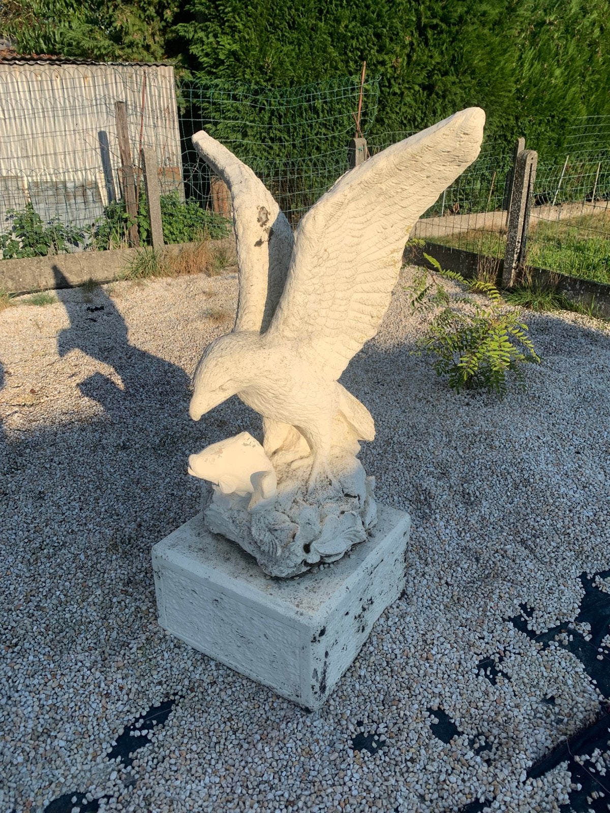 Beeld adelaar, Ophalen, Gebruikt