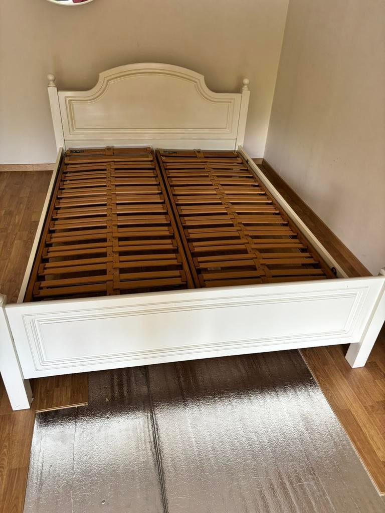 Wit bed - twijfelaar, Huis en Inrichting, Ophalen, Wit, 140 cm, Twijfelaar