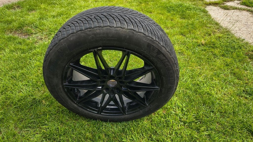 4 Velgen met winterbanden voor BMW IX3, Auto-onderdelen, Banden en Velgen, Velg(en), Winterbanden, Personenwagen, Ophalen