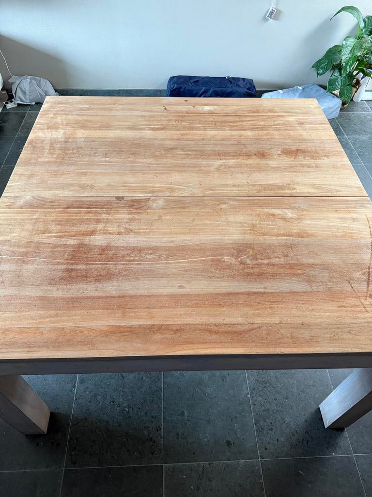 Uitschuifbare eettafel (Tiffany Collection)140  240 cm, Ophalen, 100 tot 150 cm, Zo goed als nieuw, Vijf personen of meer