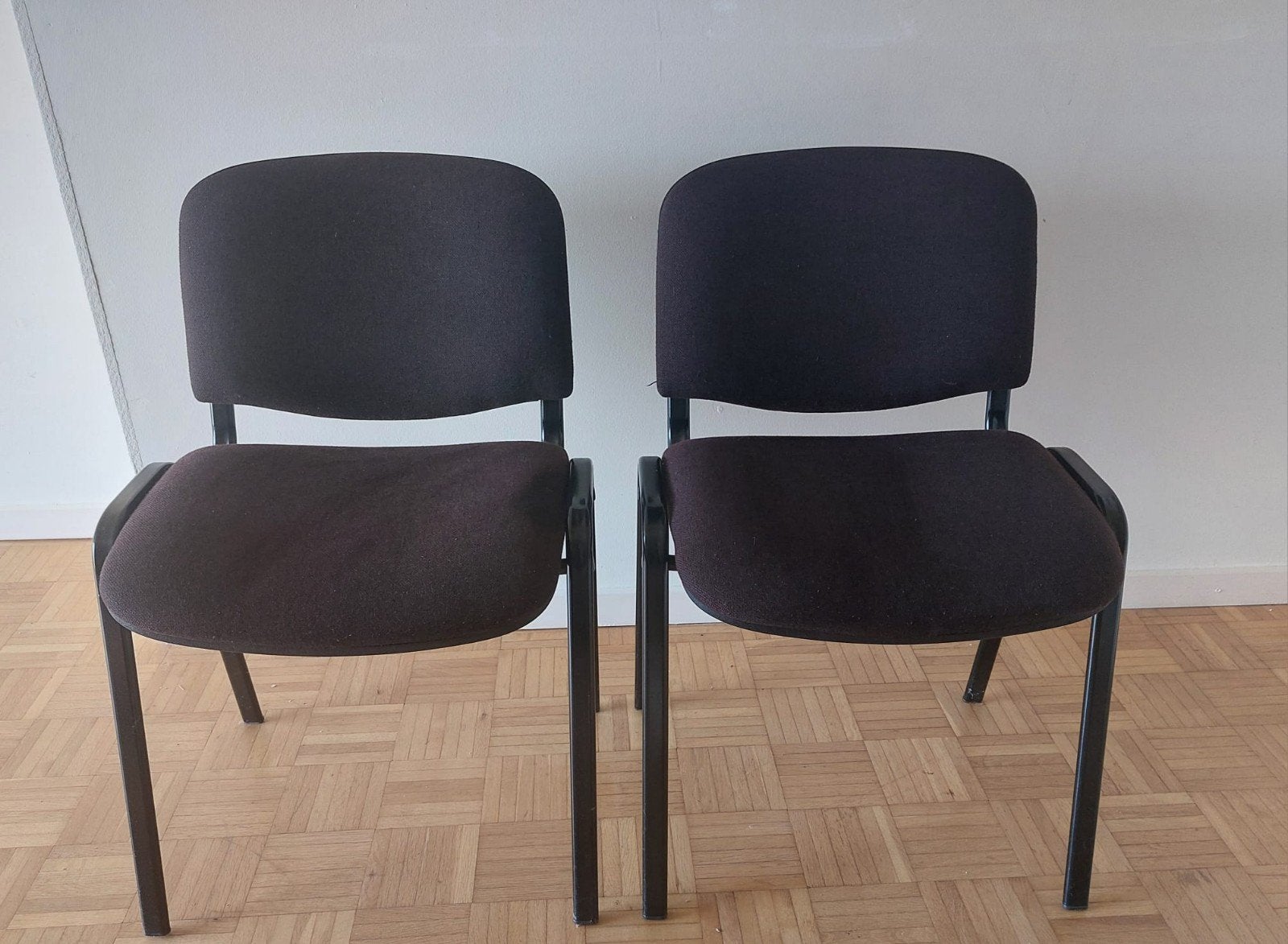 2 stoelen, Huis en Inrichting, Stoelen, Ophalen, Bruin, Stof