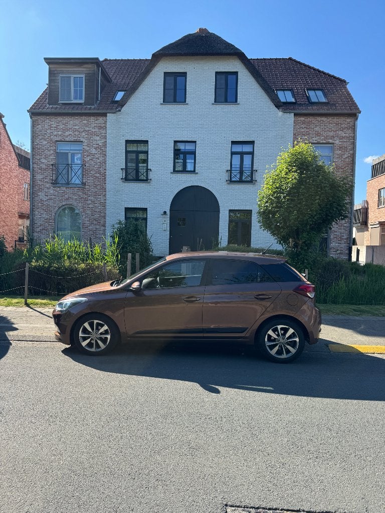 Hyundai i20 - facelift GBB - 1.2, Autos, Hyundai, Bluetooth, Achat, Carnet d'entretien, Particulier