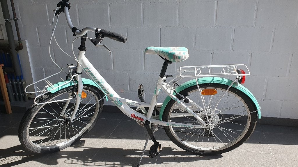 Joli vélo pour fille, Enlèvement, Comme neuf, 24 pouces, Vitesses