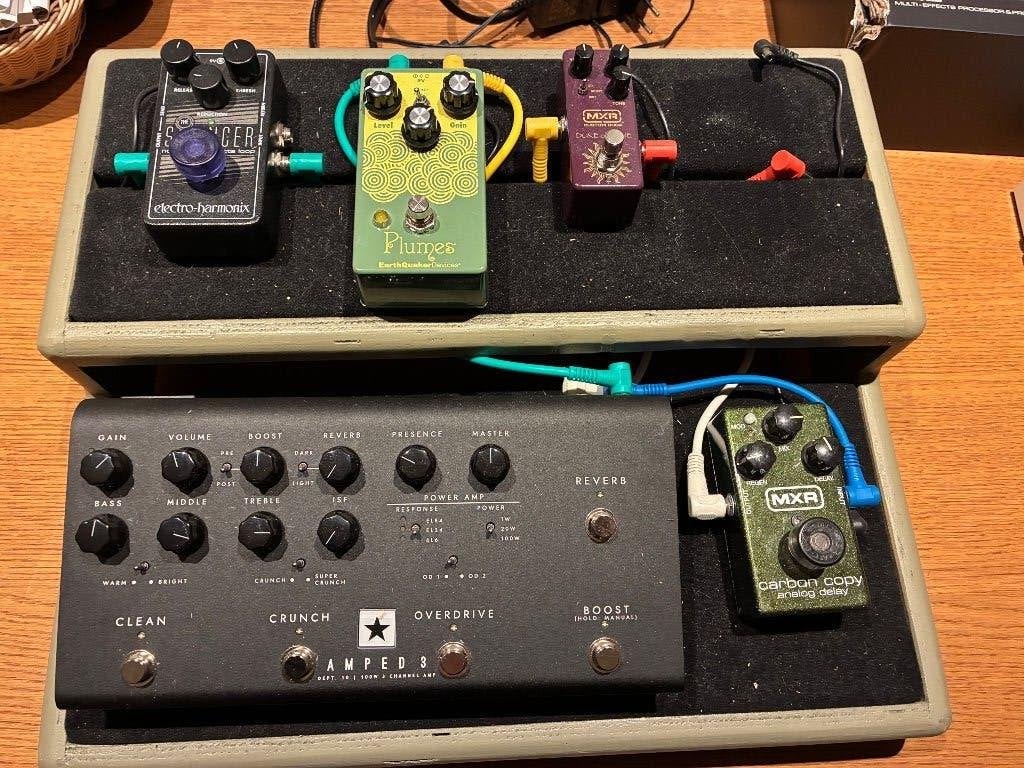 Pedalboard en pedalen, Muziek en Instrumenten, Ophalen, Zo goed als nieuw