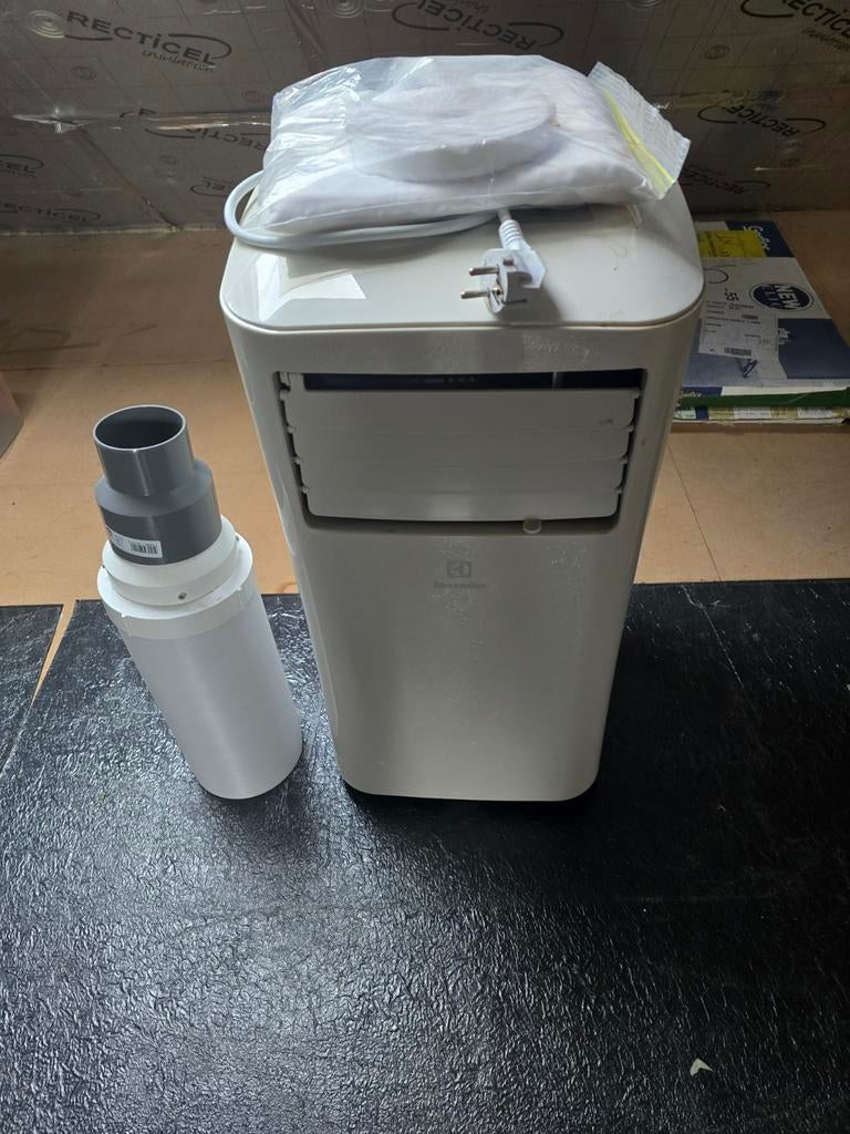 Airco Electrolux EXP08CN1W6, Ophalen